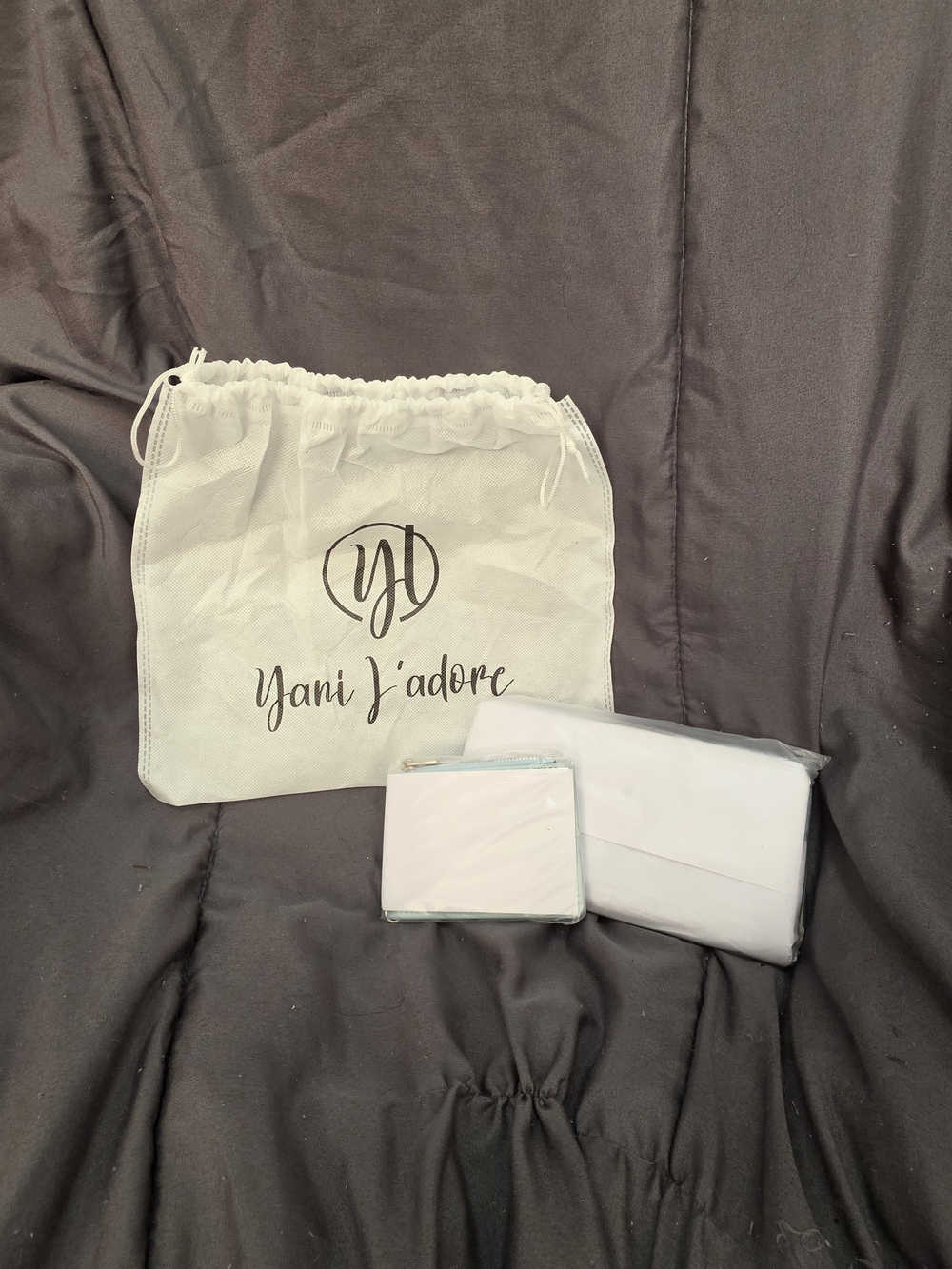 Yani J'adore Light Blue Zip Wallet & Matching Card Case - Picture 7 of 9